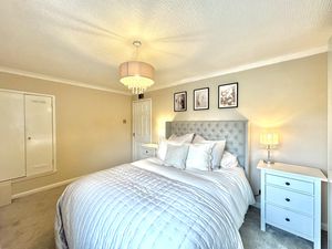 Photo 13- click for photo gallery